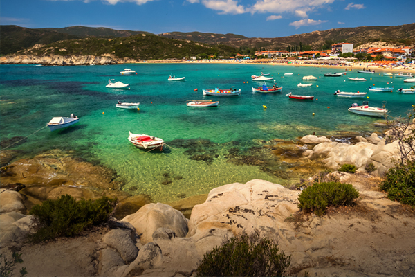 דירה יוון ליד הים - סירות